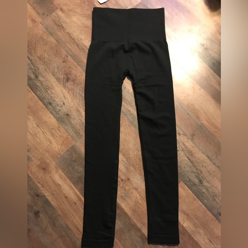 Black leggings